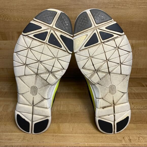 Nike Womens Free TR Fit 4 Running Shoes Size 6.5 - Picture 6 of 8